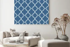 Obraz: Biały ornament na niebieskim tle