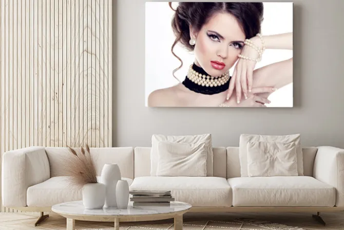 Obraz: Biżuteria i fryzurę. moda portret pięknej kobiety z