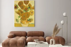 Obraz: Bukiet żółtych słoneczników w wazonie w stylu retro