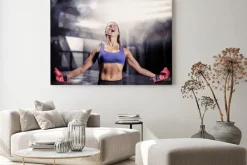 Obraz: Composite obraz wygranej myśliwiec z otwartymi ramionami