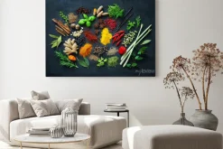 Obraz: Czarny stół z przyprawami