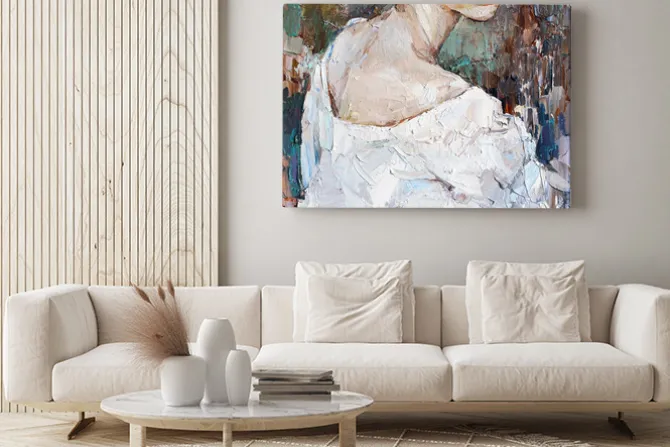 Obraz: Delikatna kobieta na ciemnym abstrakcyjnym tle