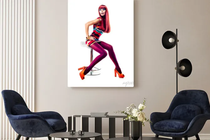 Obraz: Fashion ubrany sexy dziewczyna siedzi na krześle. portret pełnej