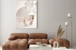 Obraz: Kobieta z balonami w rękach