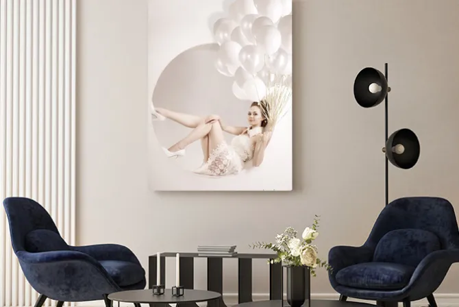 Obraz: Kobieta z balonami w rękach