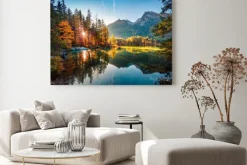 Obraz: Krajobraz jezioro górskie o wschodzie słońca