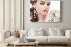 Obraz: Portret piękne panny młodej na białym tle