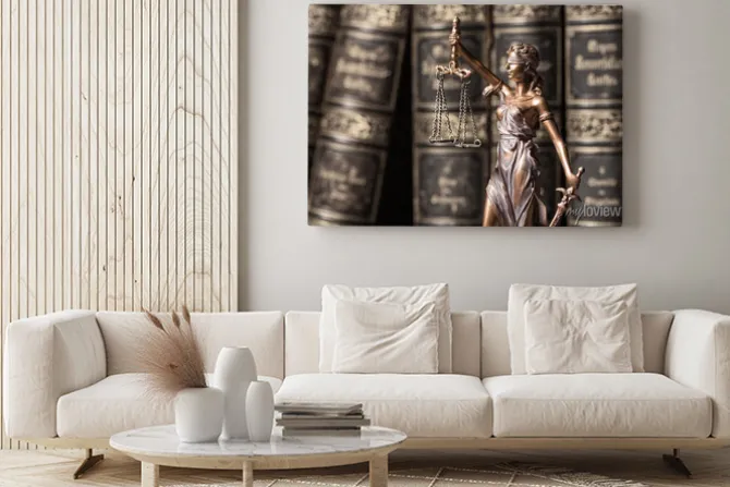 Obraz: Posąg temidy, pojęcie prawa i sprawiedliwości