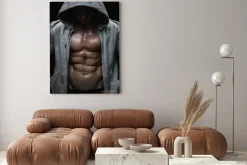 Obraz: Zamknij się z mięśni człowieka ciężarów po treningu sportowego