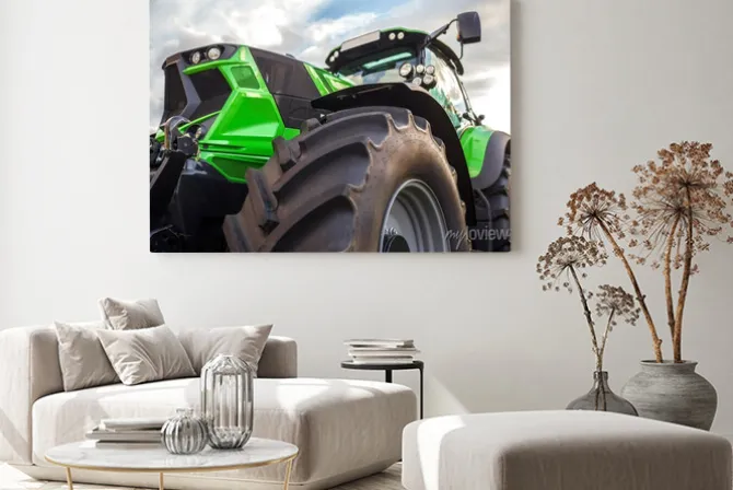 Obraz: Zwykły nowoczesny ciągnik