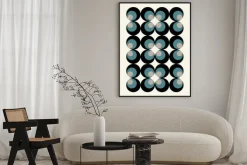 Plakat: Abstrakcyjna kompozycja niebieskie i czarne koła w stylu bauhaus