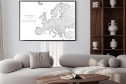Plakat: Abstrakcyjna linii mash i punkt mapa europy na białym tle z napisem.