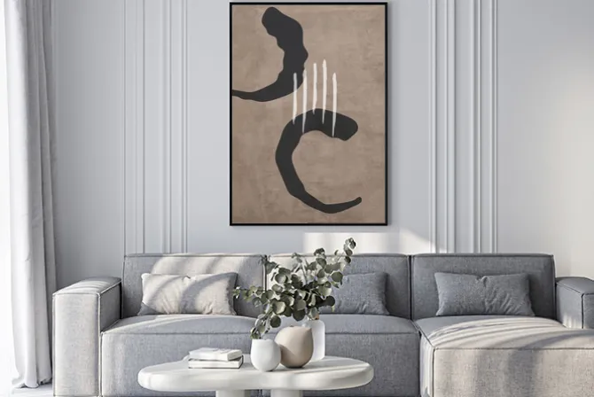 Plakat: Abstrakcyjne czarne i białe kształty na beżowym tle