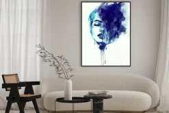 Plakat: Akwarelowa kobieca twarz w odcieniu niebieskiego i granatu