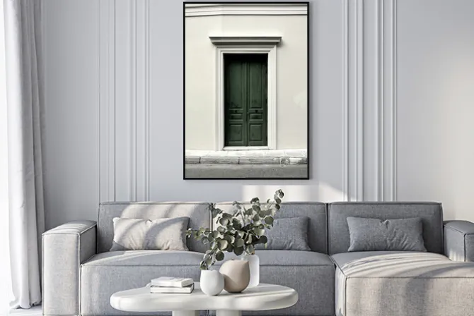 Plakat: Architektura kamienicy z zielonymi drzwiami klasyczny styl