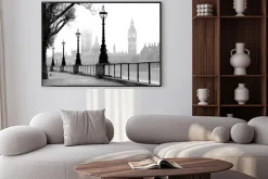 Plakat: Czarno-biały mglisty krajobraz londyn