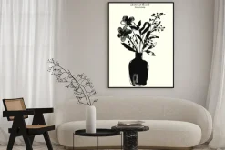 Plakat: Czarny wazon z kwiatami