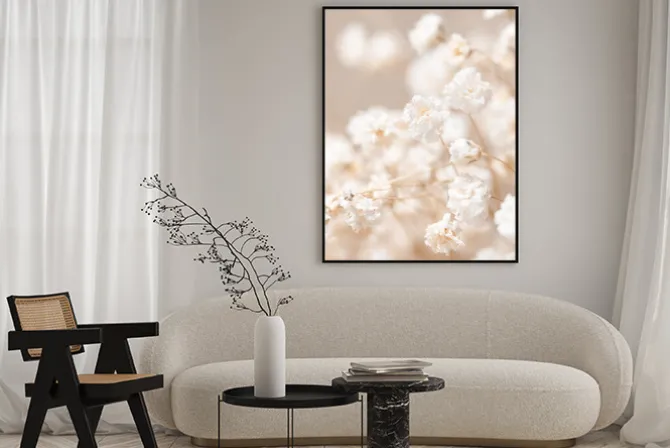 Plakat: Delikatne białe kwiaty w stylu boho