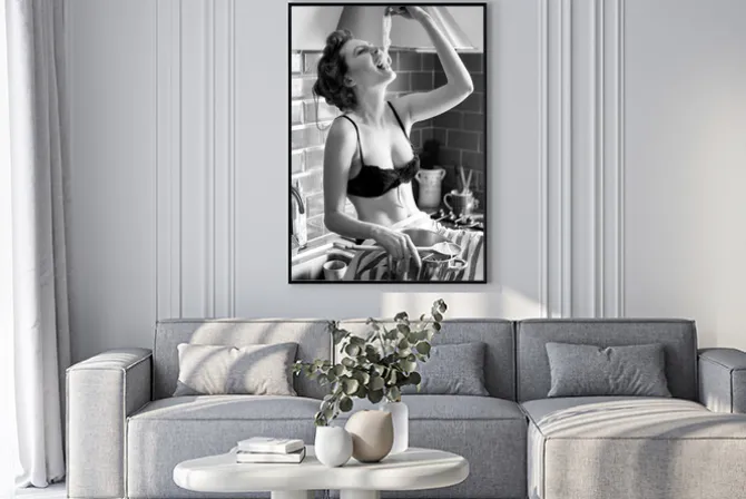 Plakat: Fototgrafia w stylu vintage kobieta w kuchni