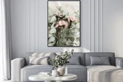 Plakat: Gałązki eukaliptusa i kwiaty goździki