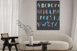 Plakat: Hand-drawn colorful doodles alphabet