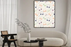 Plakat: Jednolite wektor wzorca muzyki, chaotyczne tło z kolorowymi słuchawkami,