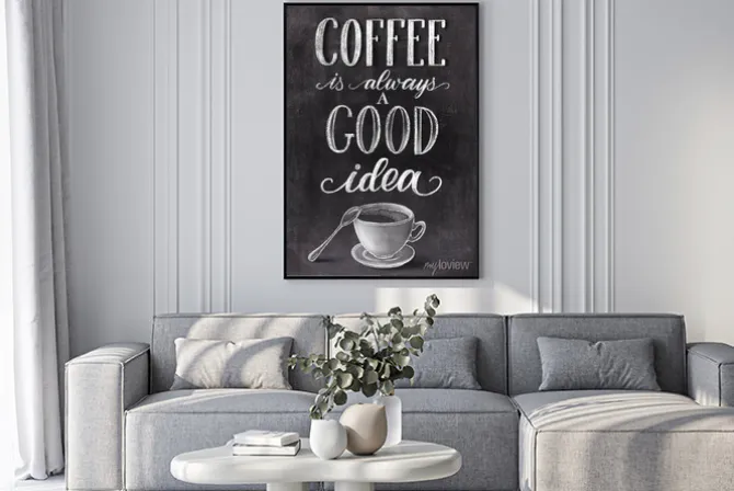 Plakat: Kawa jest zawsze dobrym pomysłem napis na czarnym tle tablicy