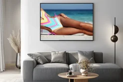 Plakat: Kobieta na plaży