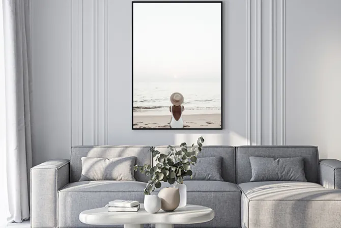 Plakat: Kobieta na plaży i morski krajobraz