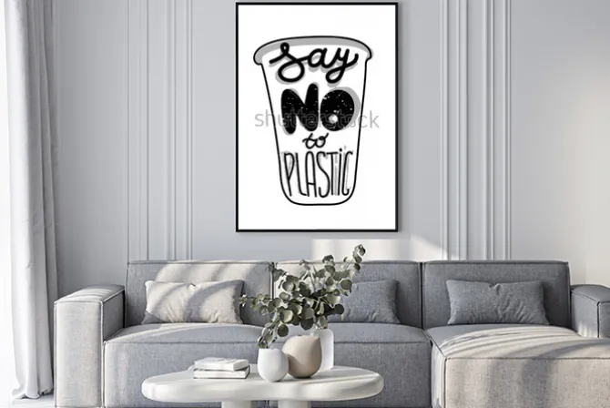 Plakat: Literowanie cytatu na plastikowym kubku powiedz nie plastikowi.