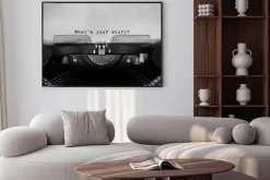 Plakat: Maszyna do pisania czarno-biała fotografia