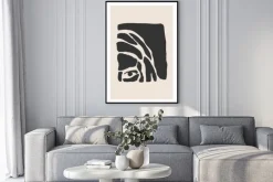 Plakat: Minimalistyczny portret kobiety w odcieniach szarości