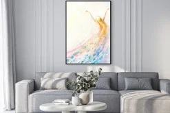 Plakat: Młoda kobieta latania.