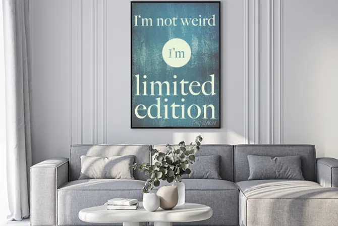 Plakat: Motywacyjny napis na niebieskim tle