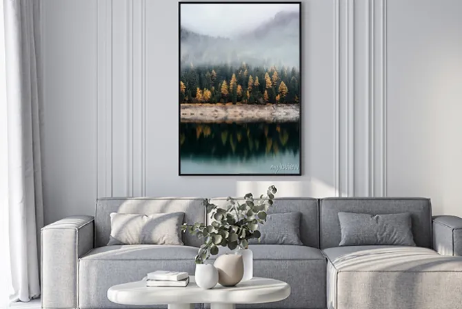 Plakat: Naturalny krajobraz mgła nad wzgórzami