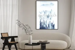 Plakat: Niebieski las na tle gór akwarela