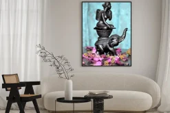 Plakat: Pamiątkowe słonia z dziewczyną na niebieskim tle