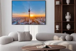 Plakat: Piękny zachód słońca z wieży telewizyjnej na alexanderplatz w