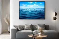 Plakat: Pofalowana tafla morza