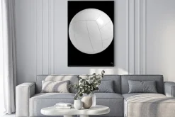 Plakat: Puste siatkówka piłka izolowanych z wycinek ścieżki