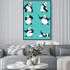 Plakat: Rysunkowa panda w śmiesznych pozach