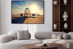 Plakat: Samolot turystyczny na lotnisku