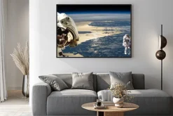 Plakat: Stacja kosmiczna z astronautami