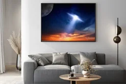 Plakat: Statek ufo na niebie o zachodzie słońca