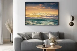 Plakat: Sunrise and shining waves in ocean