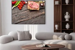 Plakat: Surowy schab z warzywami