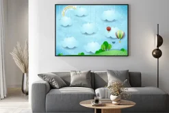 Plakat: Surrealistyczny krajobraz wiszące chmury i balonów na ogrzane