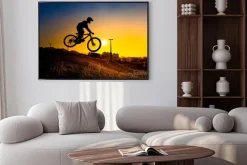 Plakat: Sylwetka stunt bmx rider - odcień koloru tuned