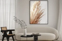 Plakat: Trawa pampasowa z bliska na jasnym tle