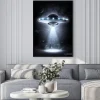 Plakat: Ufo w ciemną noc
